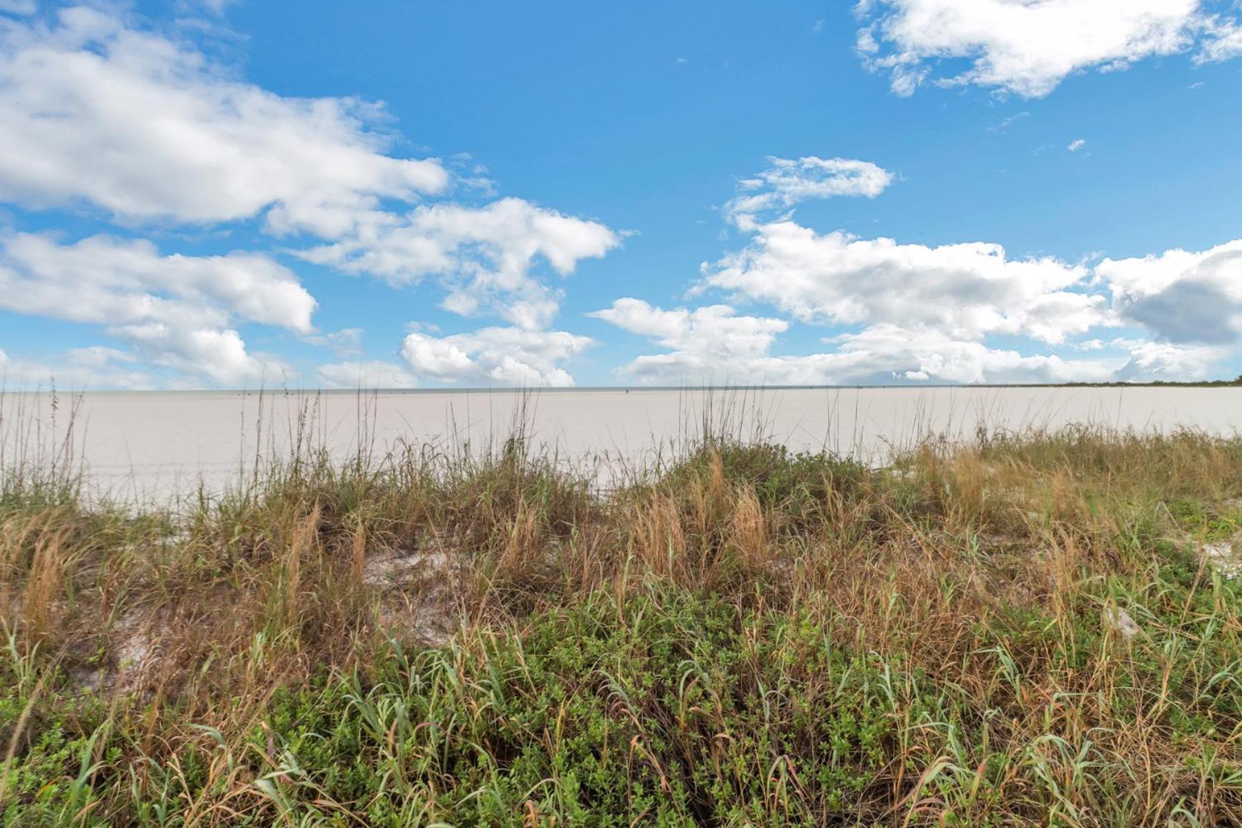 Beachfront! Best Sunset View & Location On Marco! Apartment Marco Island Exterior photo