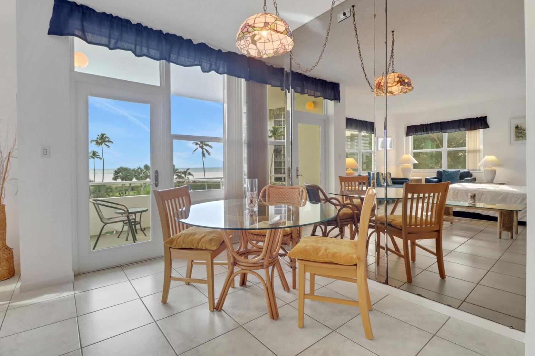 Beachfront! Best Sunset View & Location On Marco! Apartment Marco Island Exterior photo